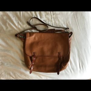 The Dover Messenger Bag